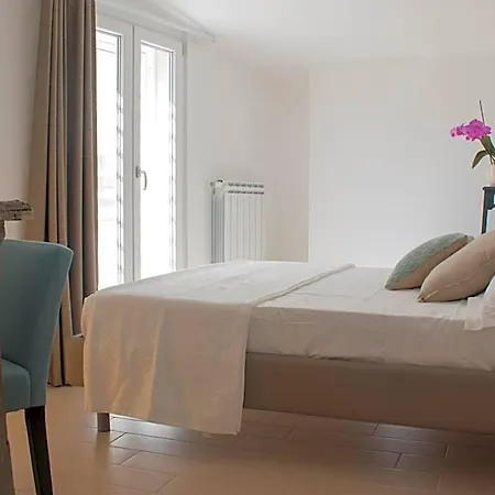 Dei Balzi Dimore Di Charme Bed & Breakfast 4*